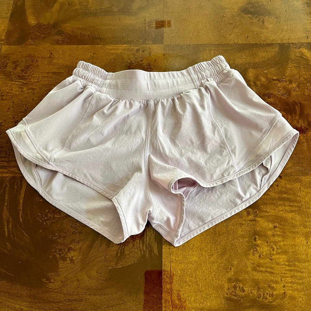 Lululemon Lavender Hotty Hot Shorts, size 4